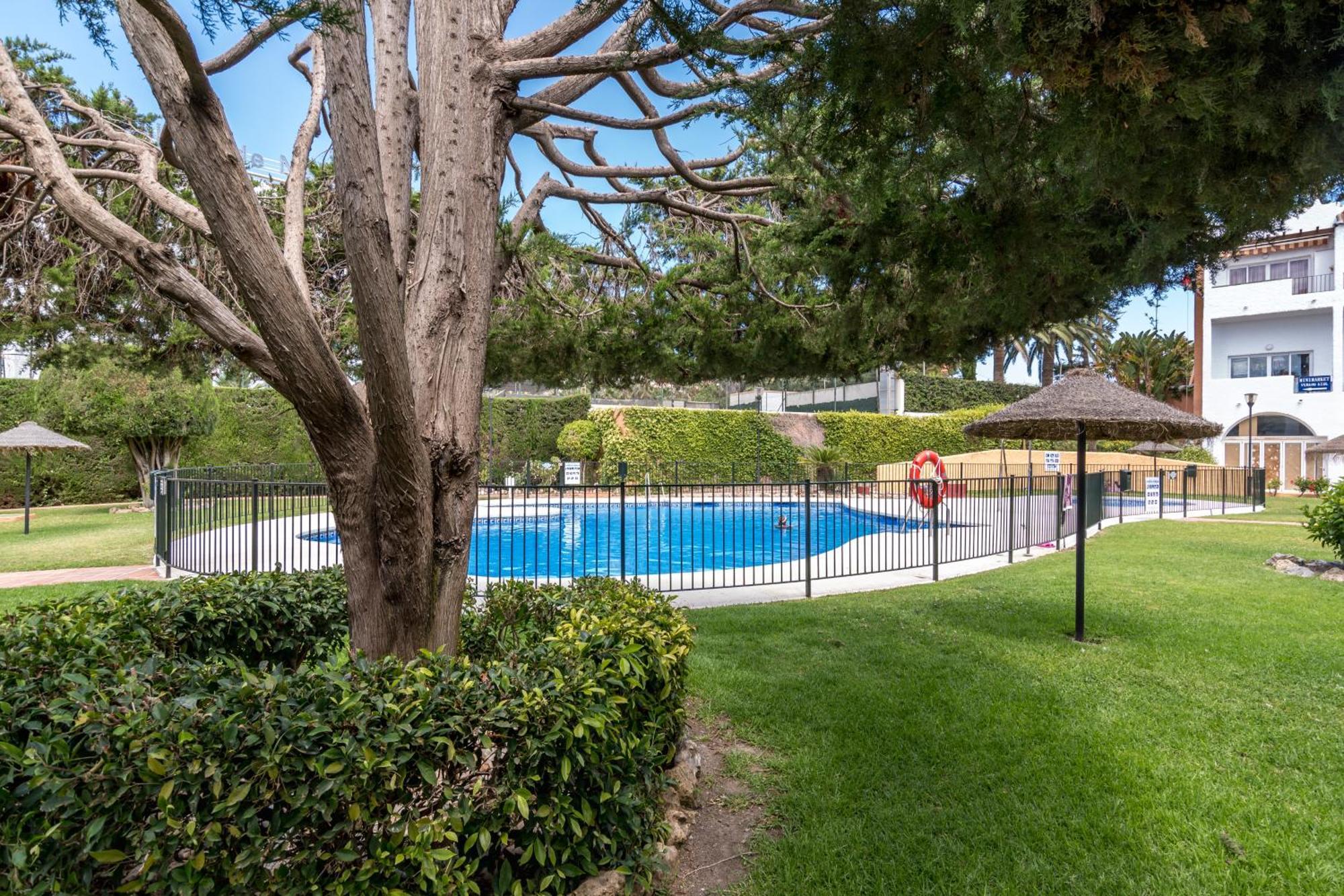 Renovated Apartment On Beachside With Pool ネルハ エクステリア 写真